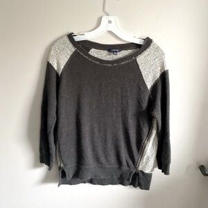 American Eagle gray sweater S
